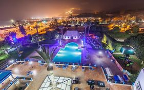 Oasis Hotel&Spa